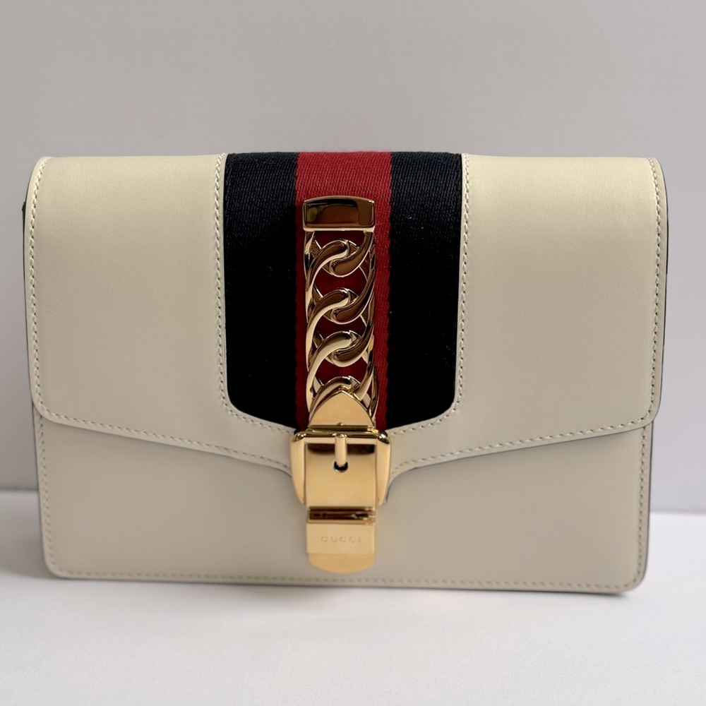 Brand New Authentic Gucci Sylvie Leather Belt Bag in White